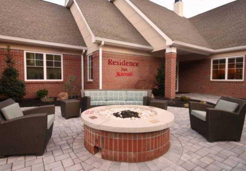 Residence Inn By Marriott Woodbridge Edison/Raritan Center Eksteriør billede